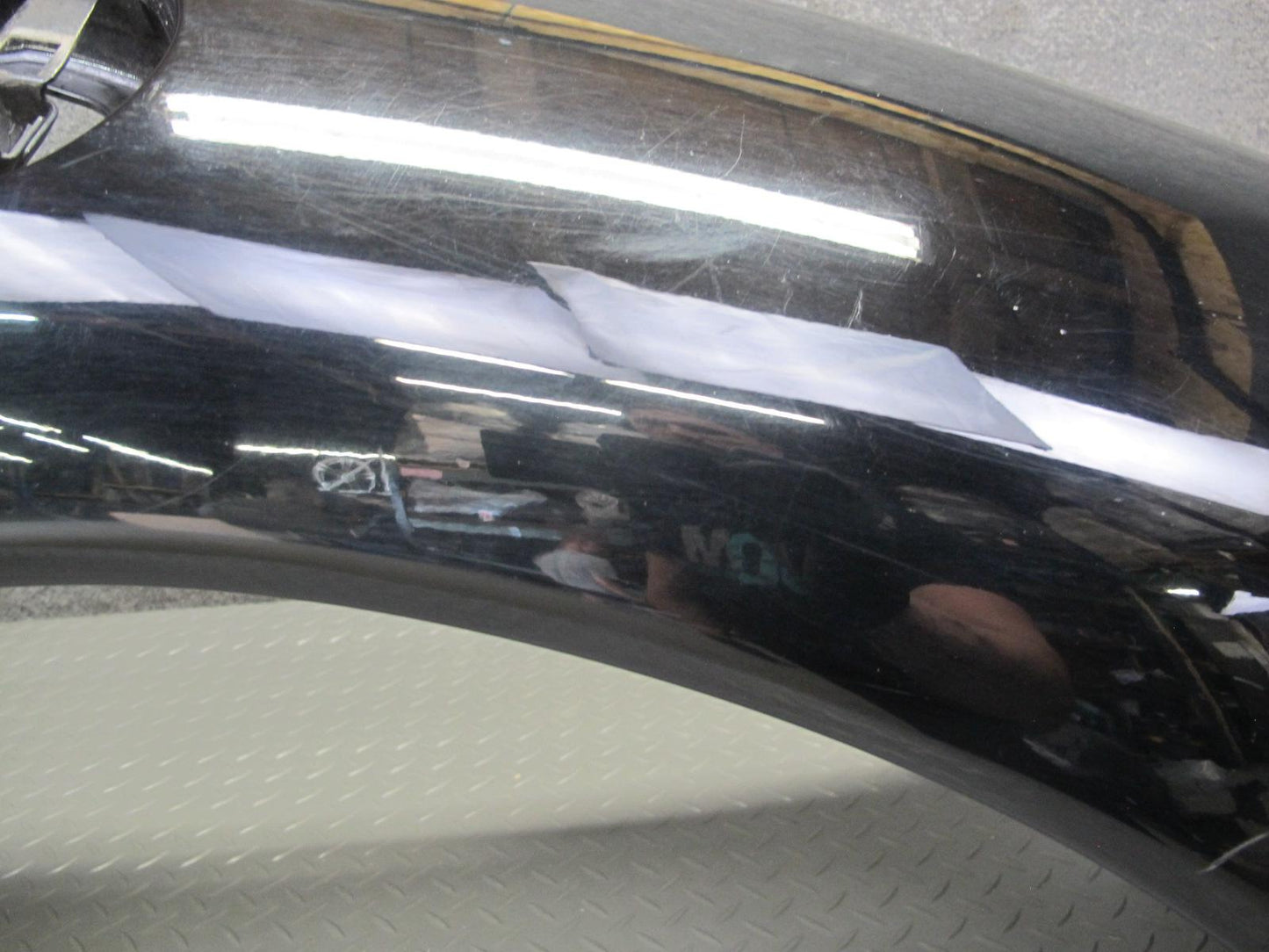 2001-2005 Porsche 911 996 Carrera Front Right Fender Shell Panel Cover Black