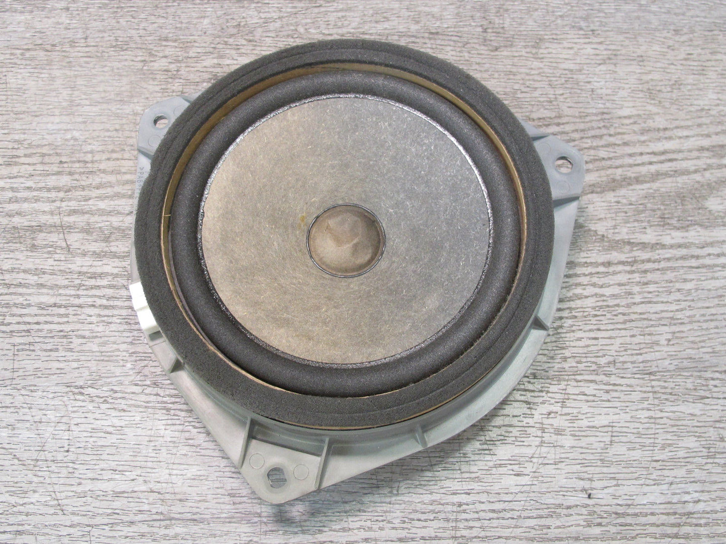 00-05 Toyota MR2 Spyder Set of 2 Left & Right Door Speaker 86160-22860 OEM
