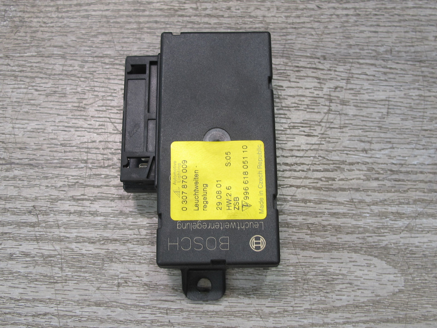 1997-2004 Porsche 911 Carrera 996 Xenon Headlight Control Module 99661805110