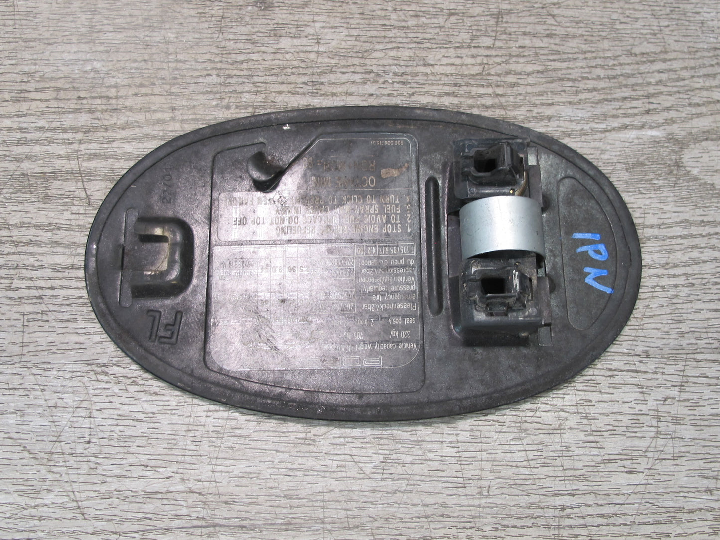 2000-2004 Porsche 911 996 Fuel Tank Filler Door Lid Cover