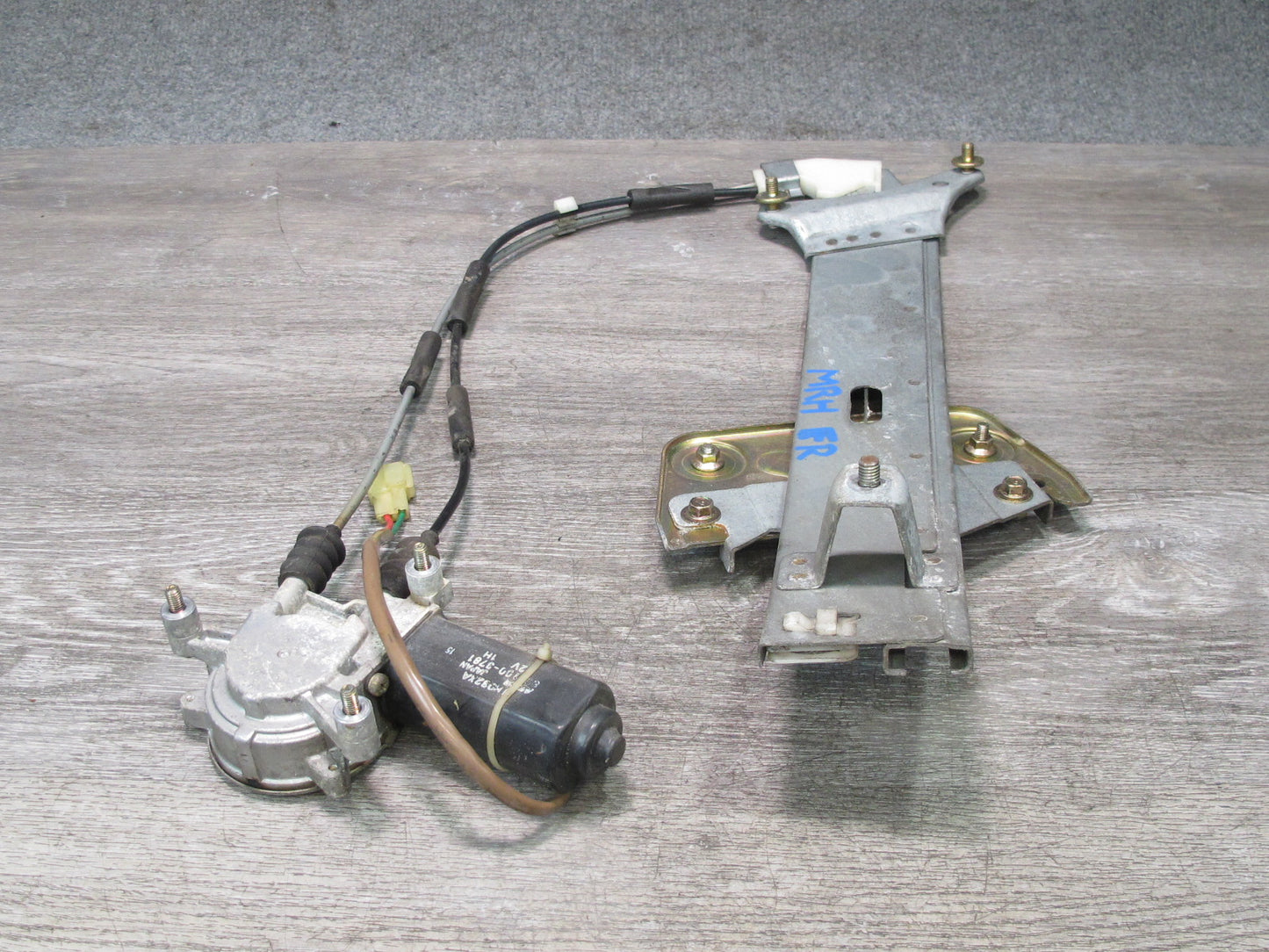 88-90 Mazda RX7 FC3S Convertible Right Door Power Window Regulator w Motor OEM
