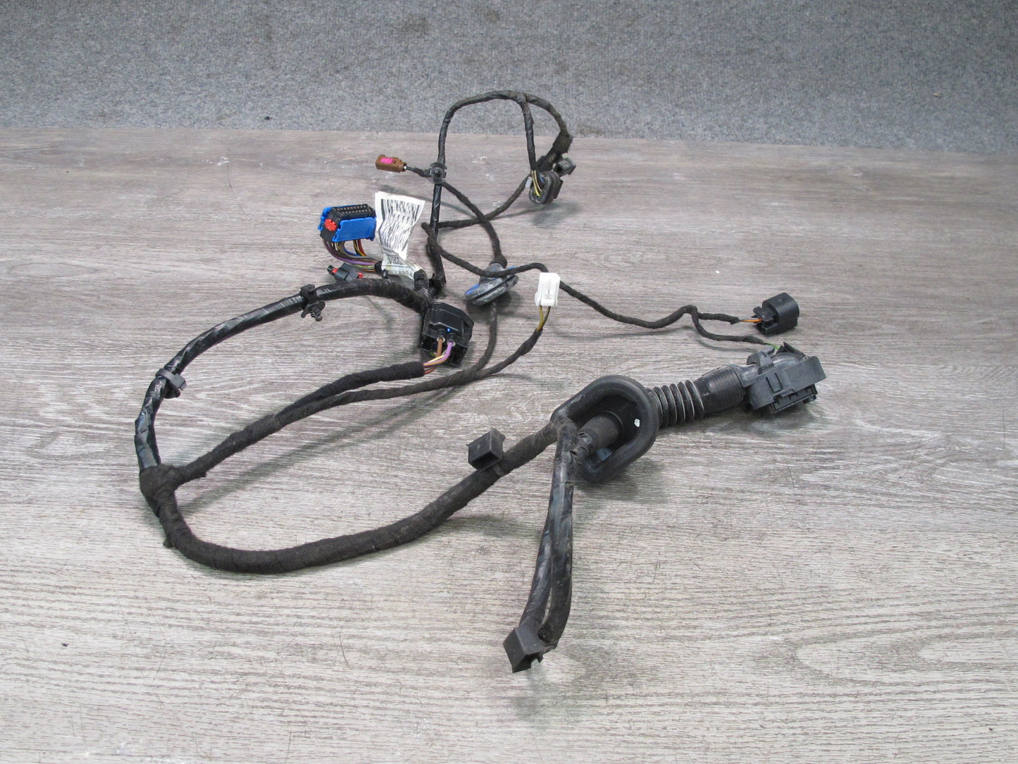 2017-2020 Maserati Levante M161 Front Left Door Wire Wiring Harness 6700351210