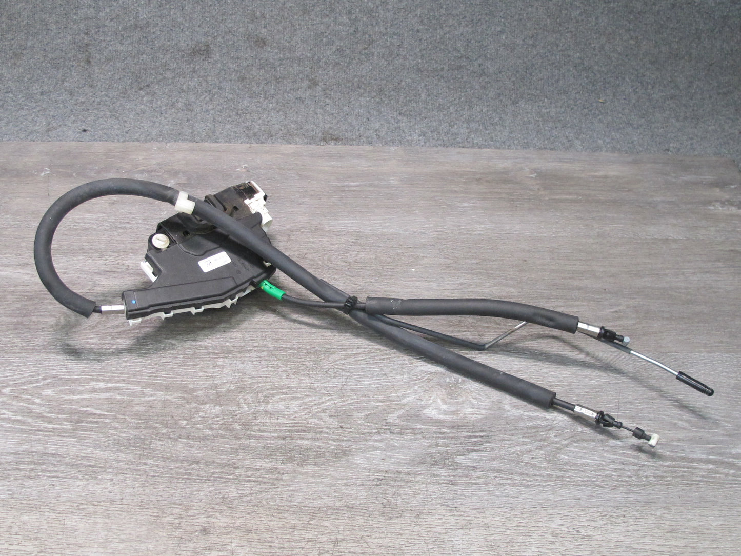 2017-2020 Maserati Levante M161 Rear Left Door Lock Latch Actuator 670101186