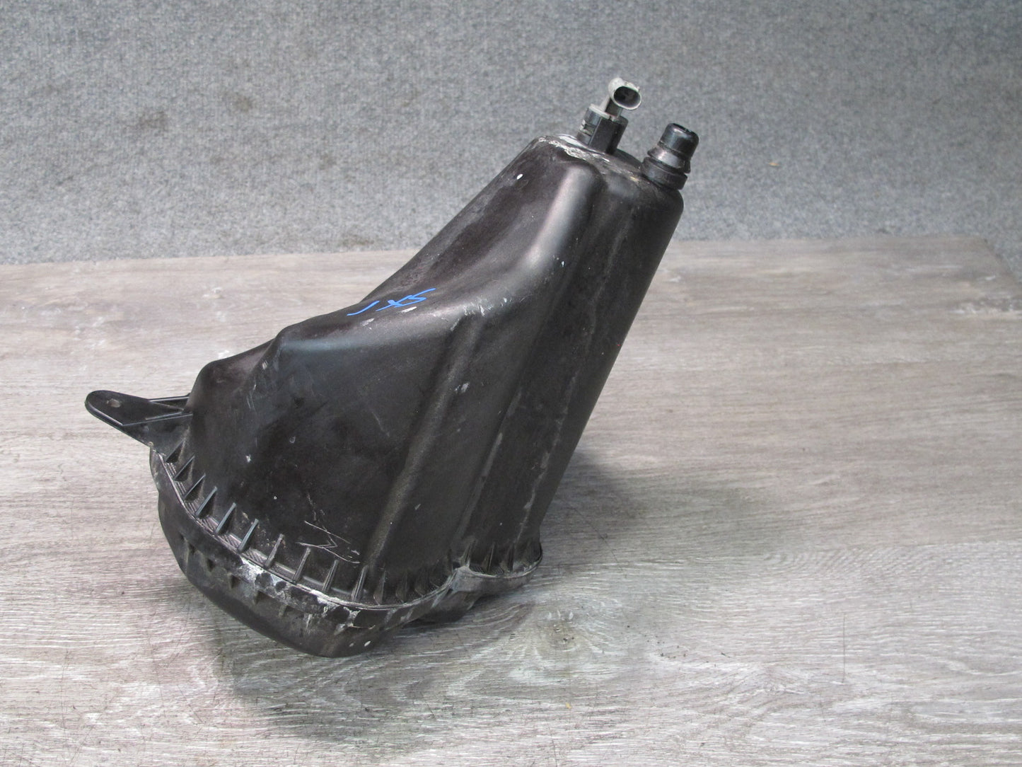 2008-2014 BMW E71 E72 X6 Power Steering Fluid Reservoir Bottle Tank 8621092