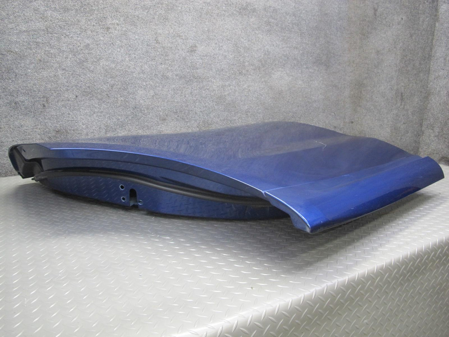 2017-2020 Maserati Levante M161 Rear Right Passenger Side Door Shell Panel Blue