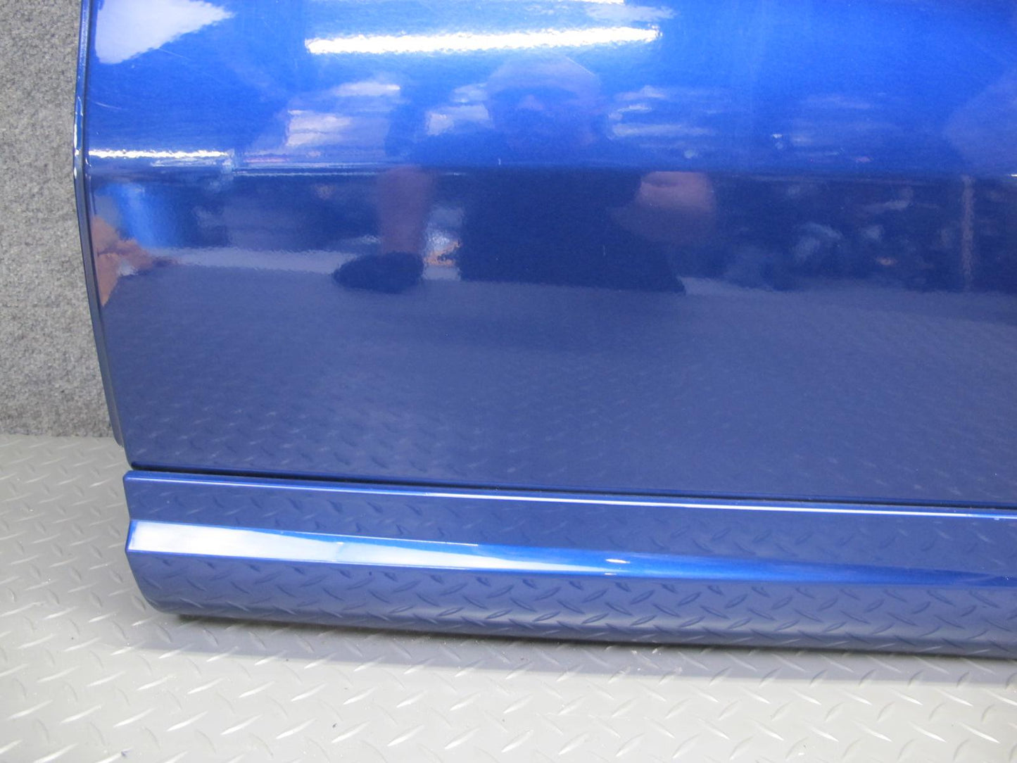 2017-2020 Maserati Levante M161 Rear Left Driver Side Door Shell Panel Blue