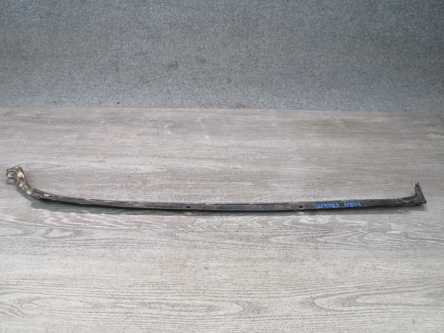 86-91 Mazda RX7 FC3S Set of 2 Front Left & Right Exterior Windshield Molding OEM
