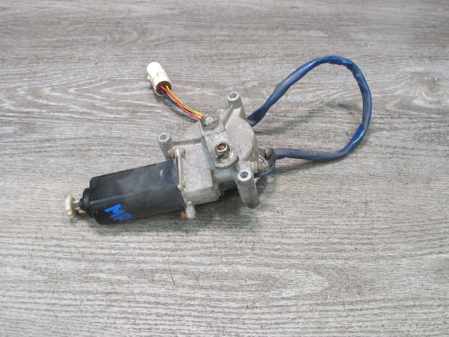 86-91 Mazda RX7 FC3S Front Left Pop-up Headlight Motor Actuator FB015167X OEM