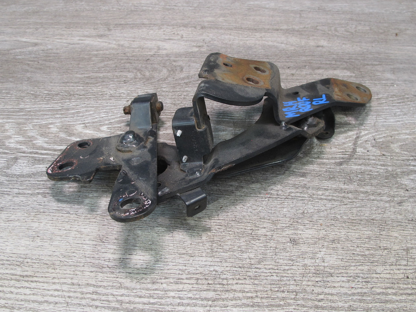 88-91 Mazda RX7 Convertible Set of 2 Left & Right Soft TOP Roof Hinge OEM