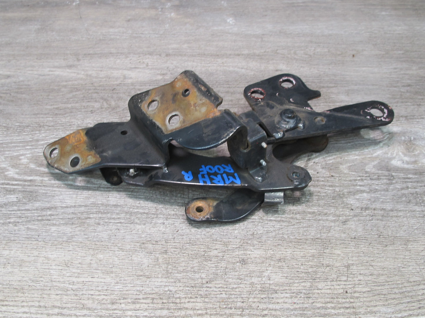 88-91 Mazda RX7 Convertible Set of 2 Left & Right Soft TOP Roof Hinge OEM