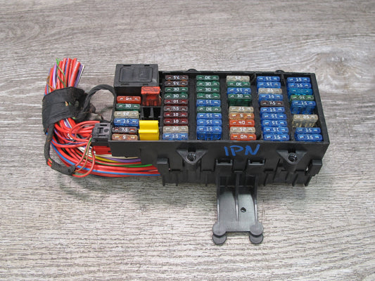 2000-2004 Porsche 911 996 Boxster Fuse Relay Junction Box Module Unit