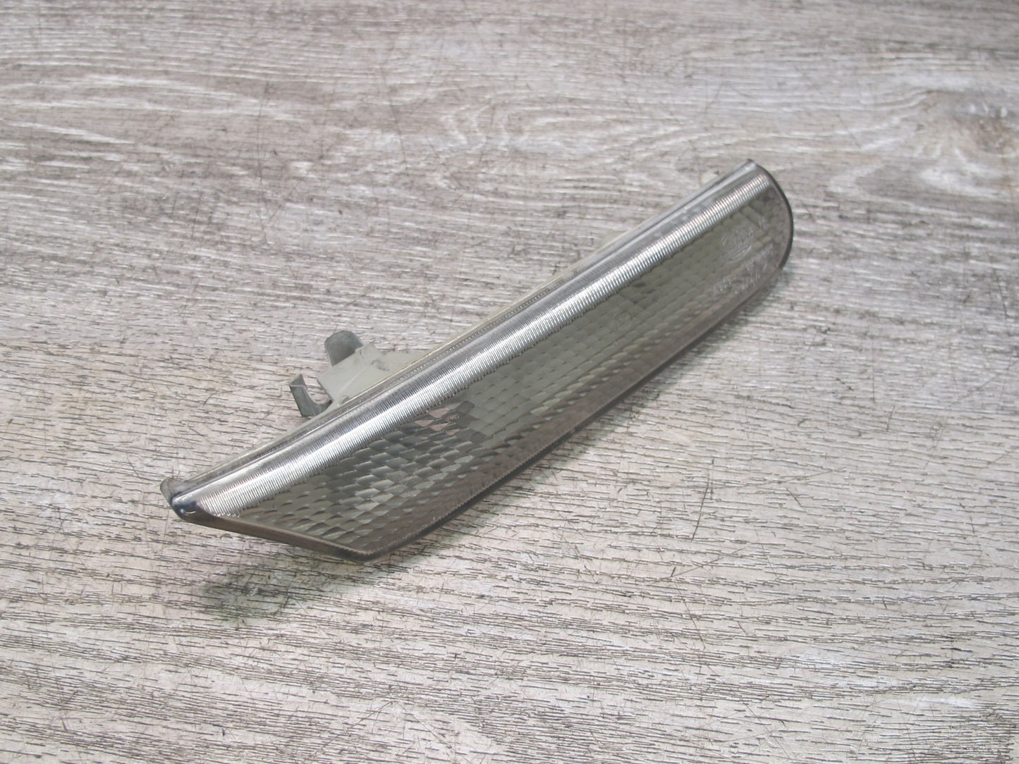 2002-2005 Porsche 911 996 Front Right Side Marker Light Lamp