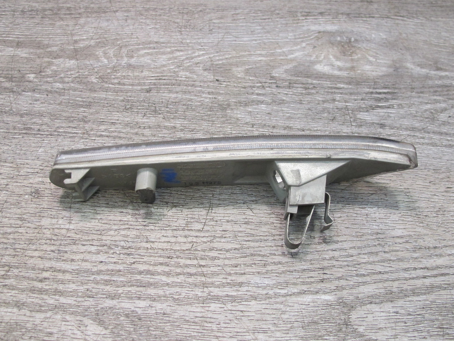 2002-2005 Porsche 911 996 Front Right Side Marker Light Lamp