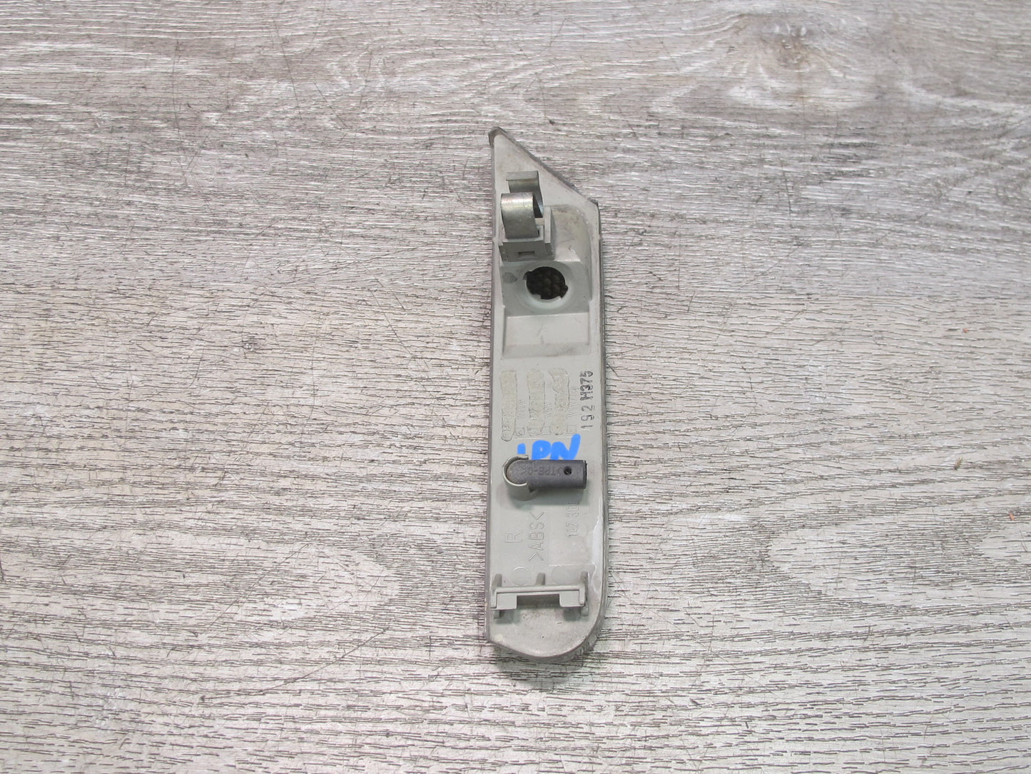 2002-2005 Porsche 911 996 Front Right Side Marker Light Lamp