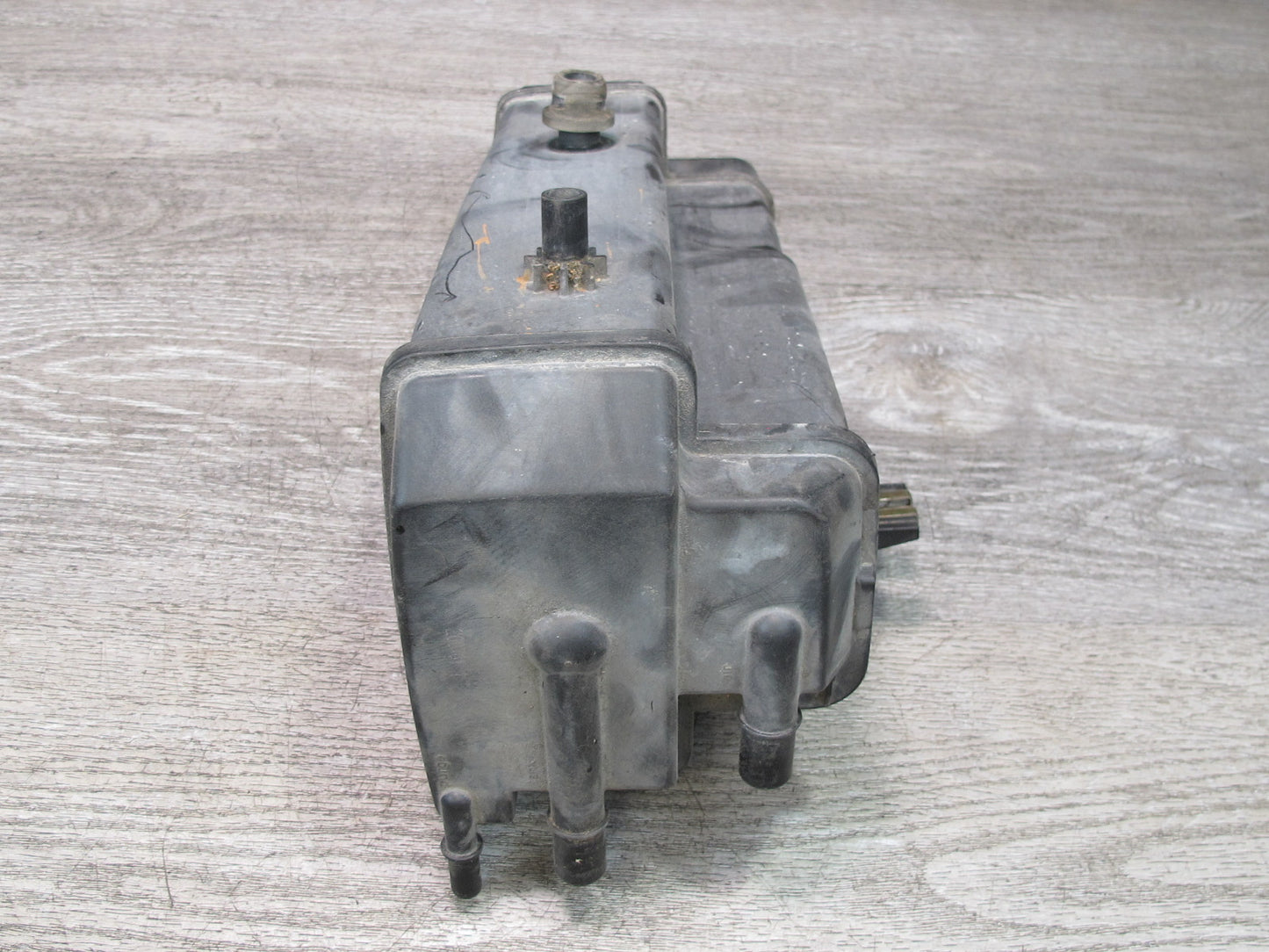 1999-2005 Porsche 911 Carrera 996 Fuel Evap Vapor Charcoal Canister 99620122107