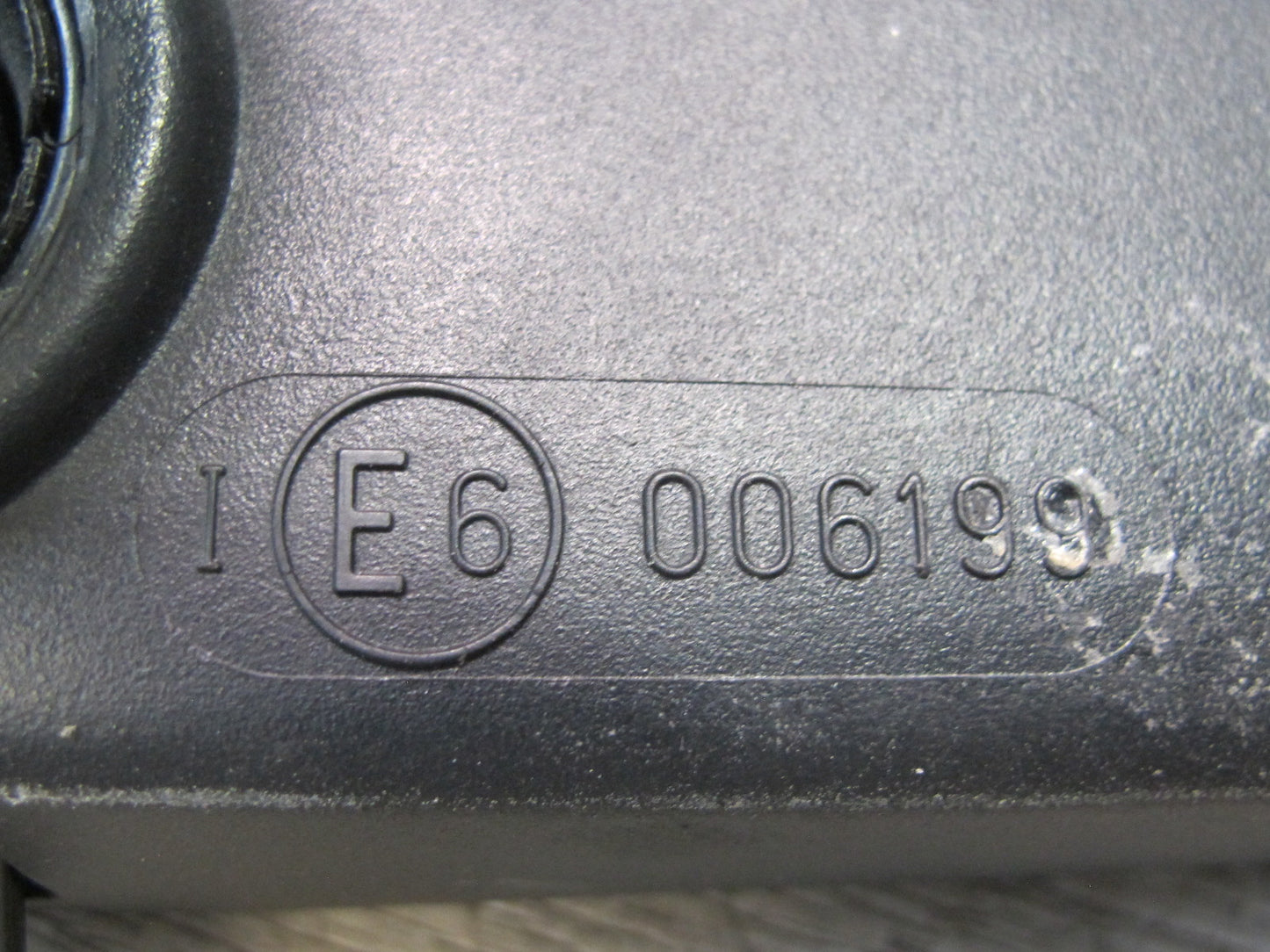 1999-2005 Porsche 911 996 Manual Dimming Interior Rear View Mirror