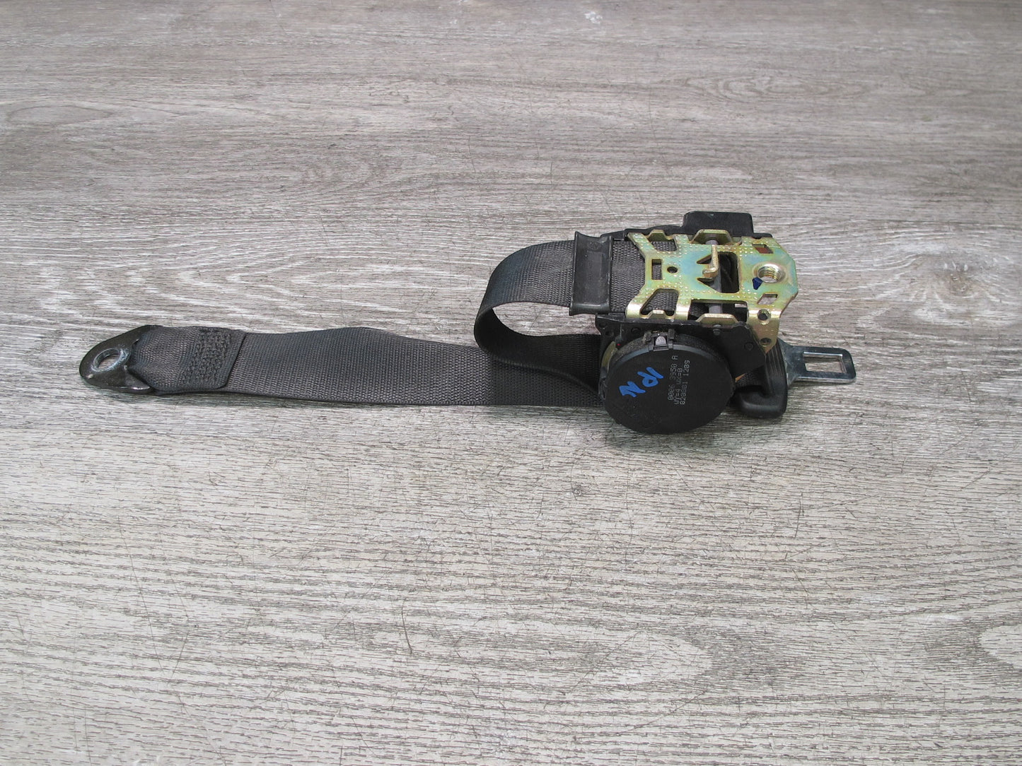 02-05 PORSCHE 911 CARRERA 996 CONVERTIBLE REAR RIGHT & LEFT SIDE SEATBELT RETRACTOR SET OEM