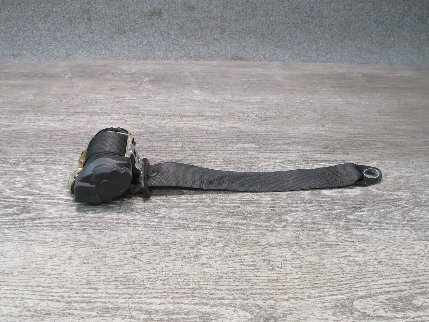 02-05 PORSCHE 911 CARRERA 996 CONVERTIBLE REAR RIGHT & LEFT SIDE SEATBELT RETRACTOR SET OEM
