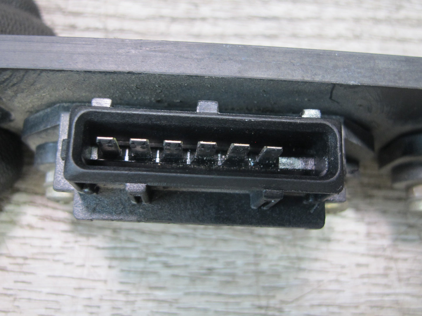 1984-1986 Porsche 928 S Engine Ignition Control Module Assembly