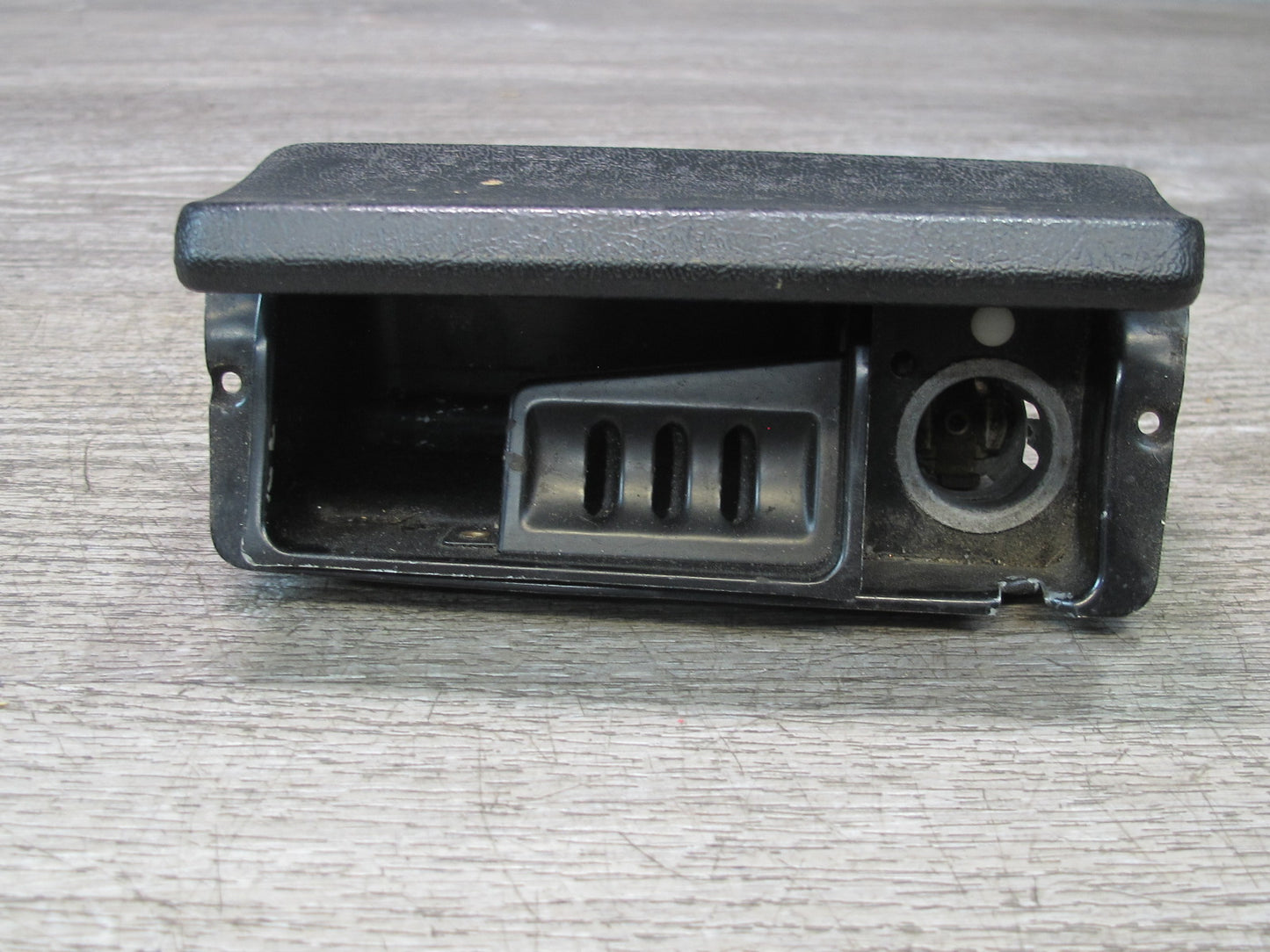 1984-1995 Porsche 928 S Center Console Ashtray w Outlet Socket Black