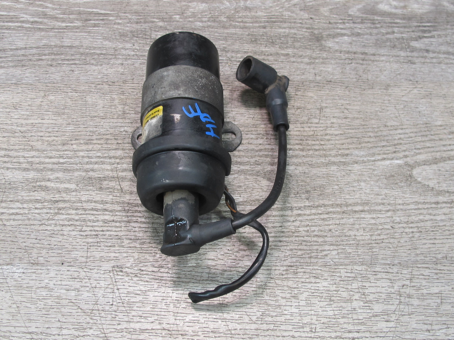 1984-1989 Porsche 928 Engine Ignition Coil w Wire & Bracket 0221118322
