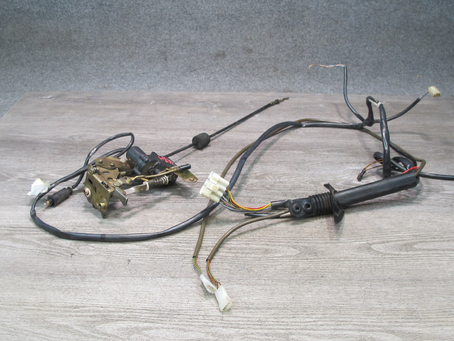 1983-1986 Porsche 928 S Right Door Lock Actuator Wire Wiring Harness Assembly