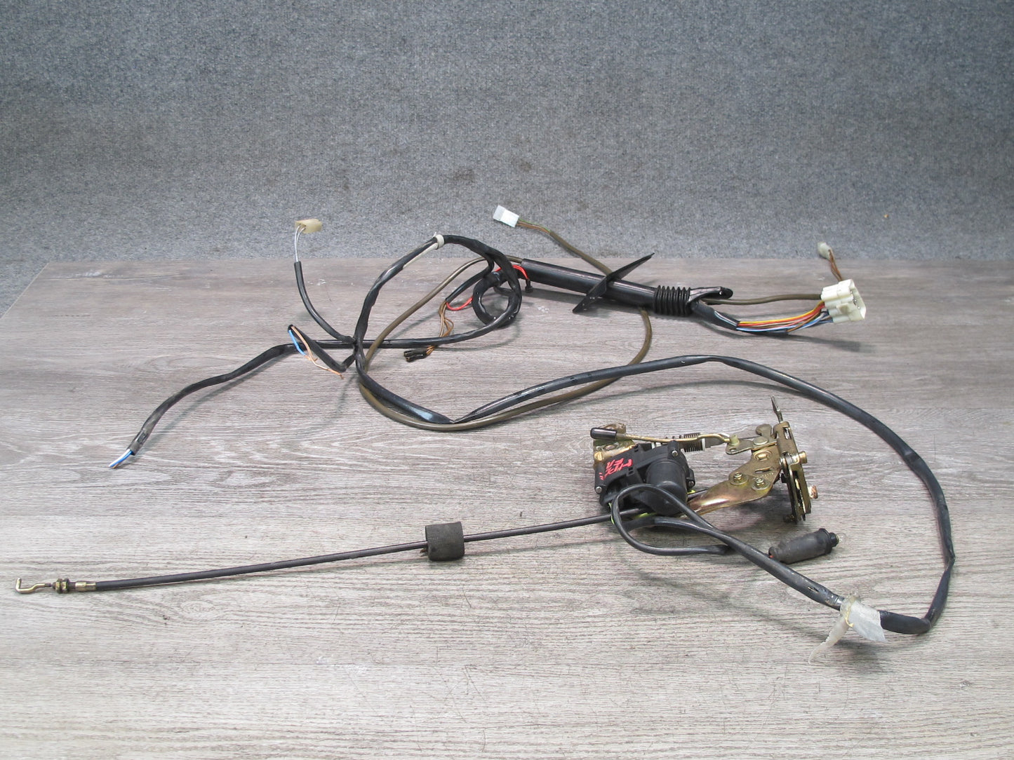 1983-1986 Porsche 928 S Right Door Lock Actuator Wire Wiring Harness Assembly