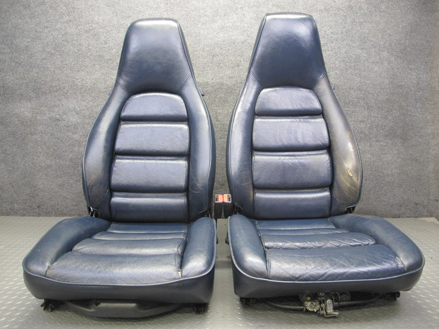 1985-1986 Porsche 928 S Set of 2 Front Left & Right Power Leather Seat Blue