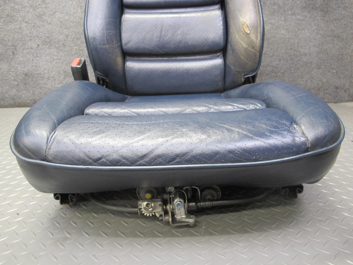 1985-1986 Porsche 928 S Set of 2 Front Left & Right Power Leather Seat Blue