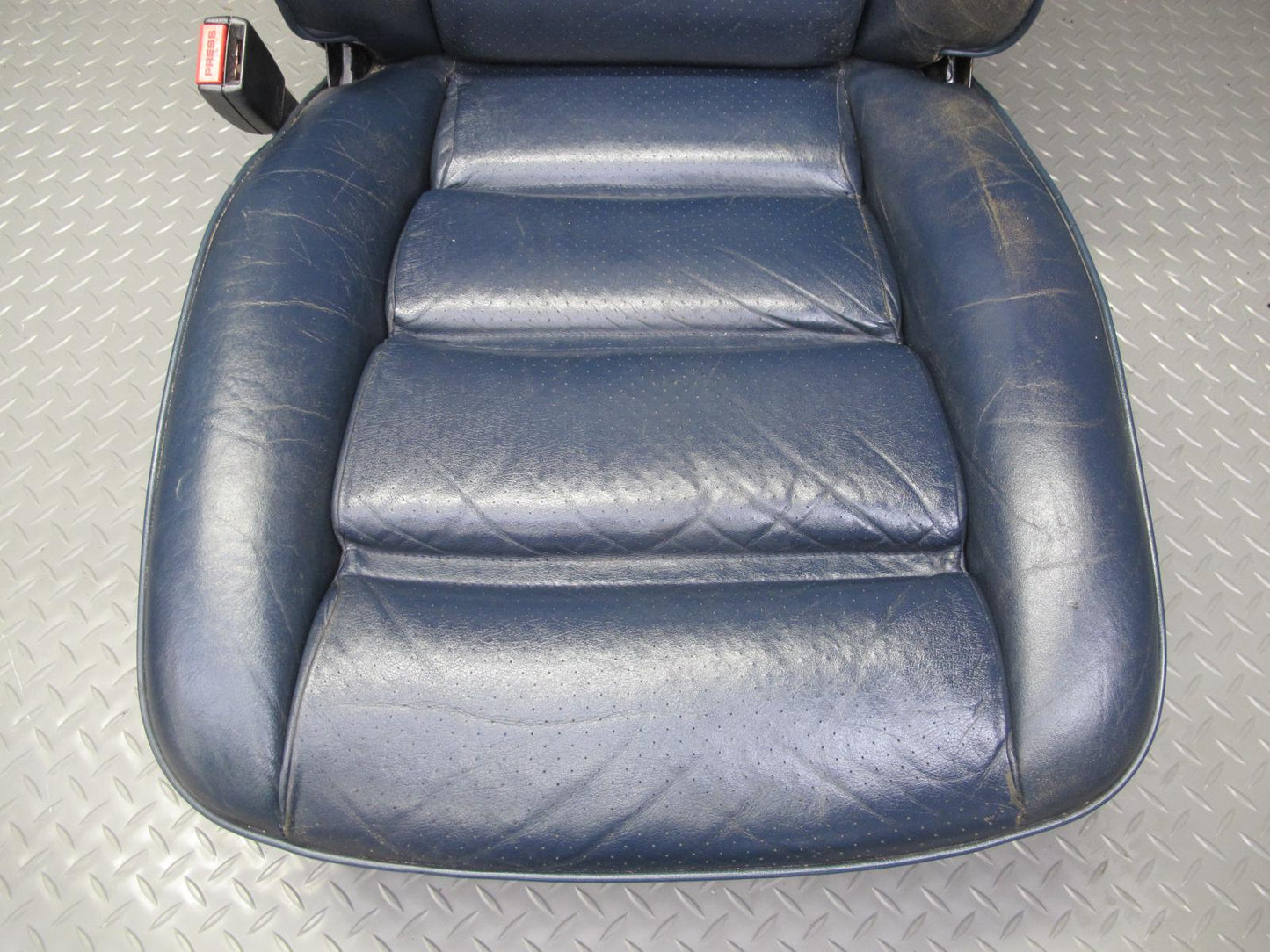 1985-1986 Porsche 928 S Set of 2 Front Left & Right Power Leather Seat Blue