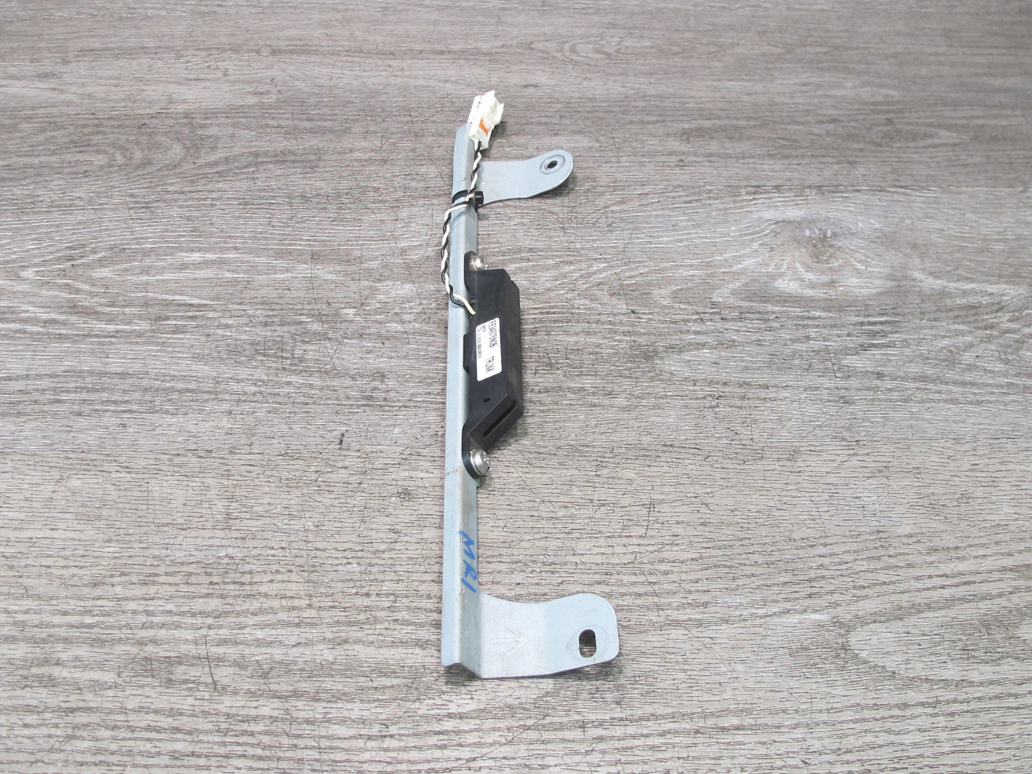 04-11 Mazda RX-8 Keyless Entry Antenna FE94-67-6N0B OEM