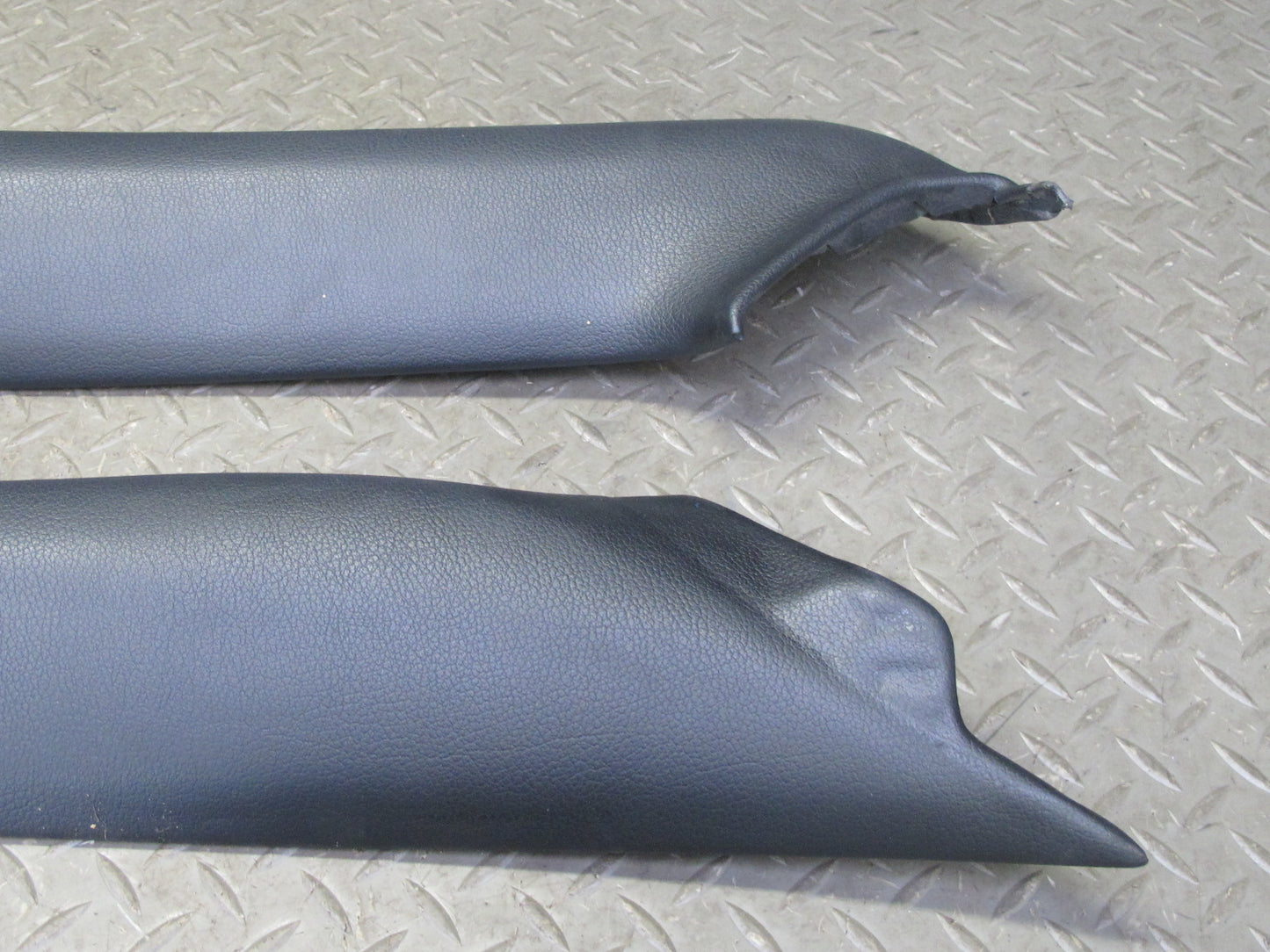00-05 Porsche 911 996 Convertible Front Interior A Pillar Leather Trim Panel Set