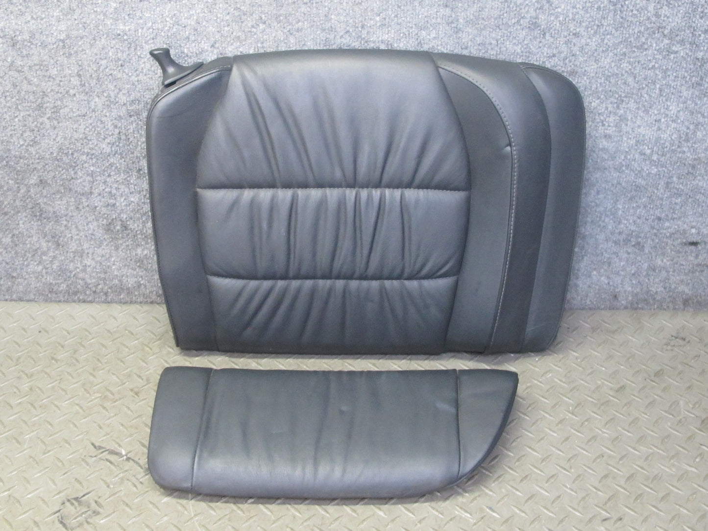 2002-2005 Porsche 911 996 Convertible Rear Right Seat Upper Leather Cushion Set