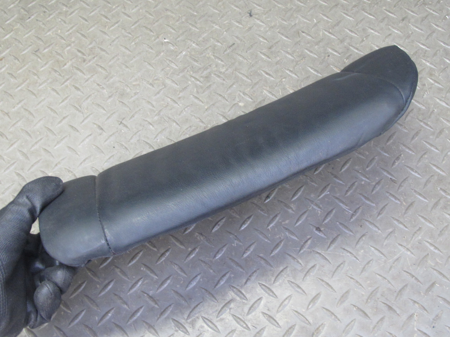 2002-2005 Porsche 911 996 Convertible Rear Right Seat Upper Leather Cushion Set