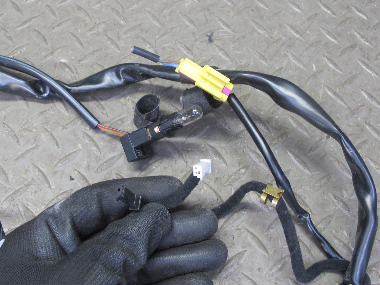 1999-2005 Porsche 911 Carrera 996 Left & Right Door Wire Wiring Harness Set of 2