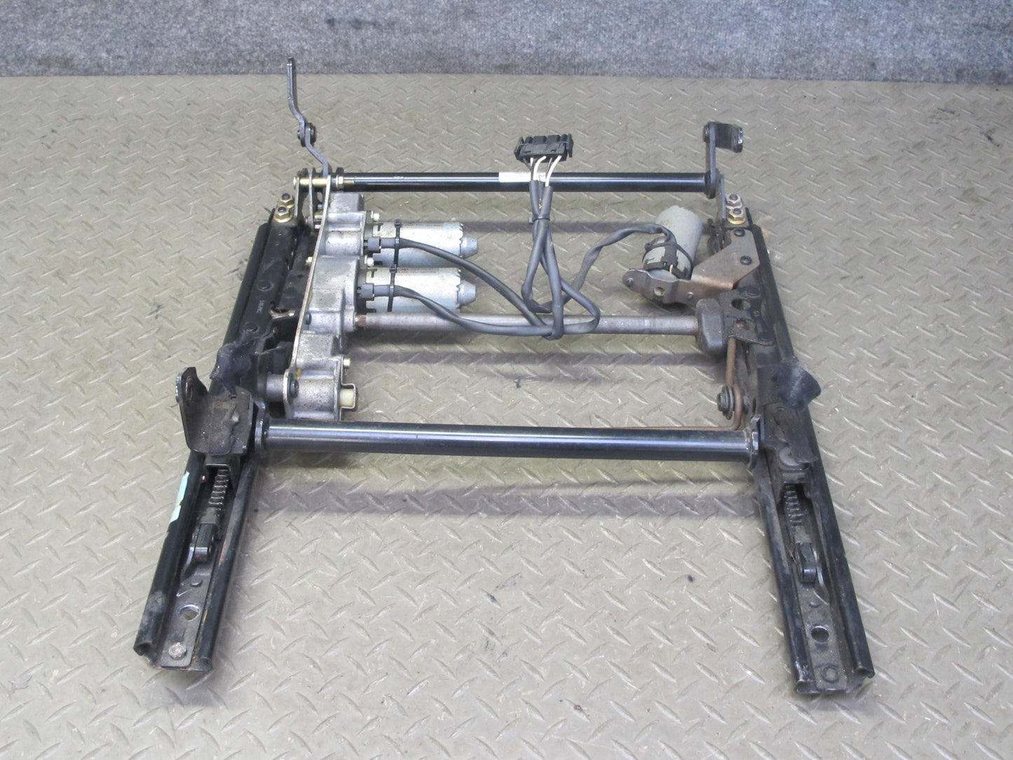 1999-2005 Porsche 911 996 Front Right Seat Lower Frame Track Rail w Motors