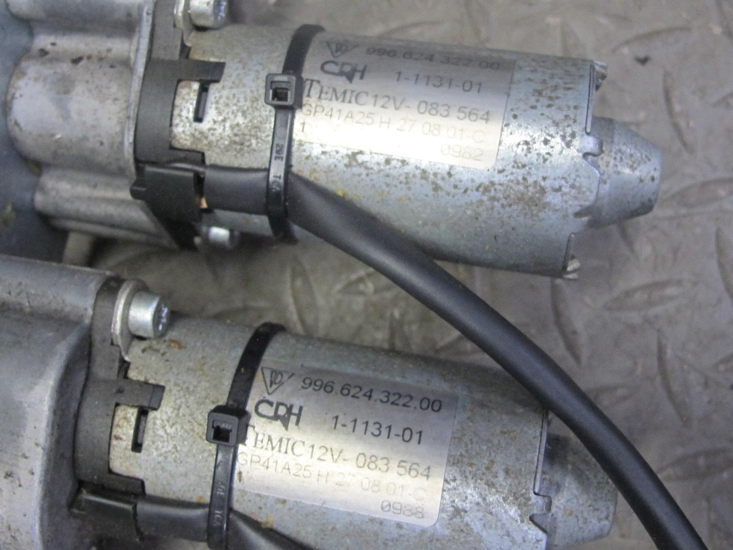 1999-2005 Porsche 911 996 Front Right Seat Lower Frame Track Rail w Motors