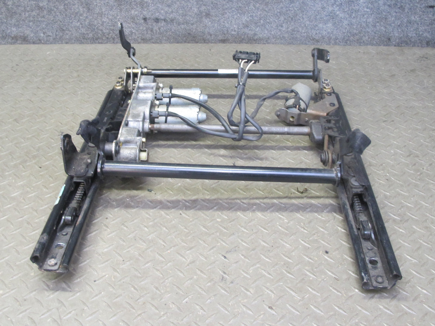 1999-2005 Porsche 911 996 Front Right Seat Lower Frame Track Rail w Motors