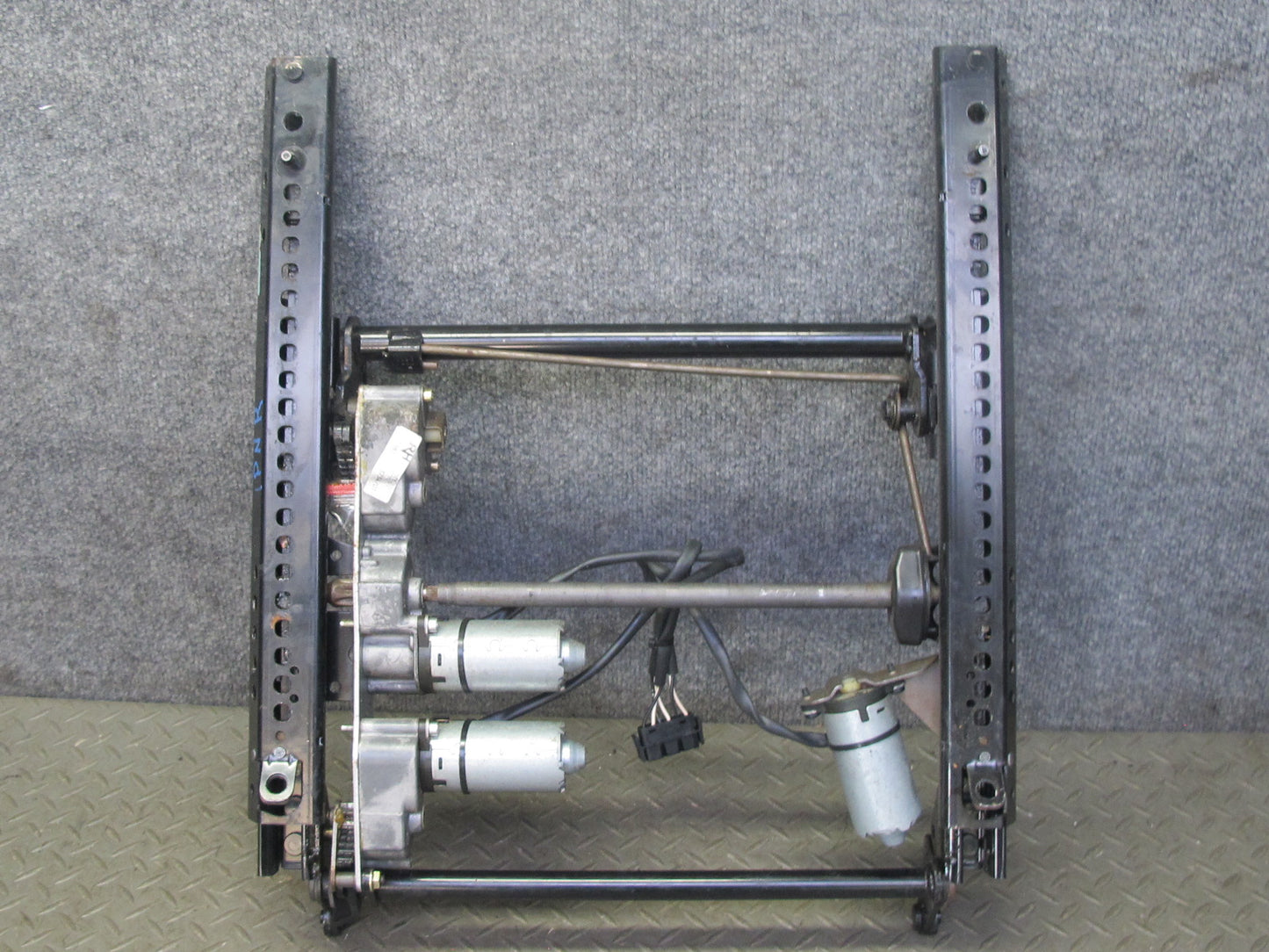 1999-2005 Porsche 911 996 Front Right Seat Lower Frame Track Rail w Motors