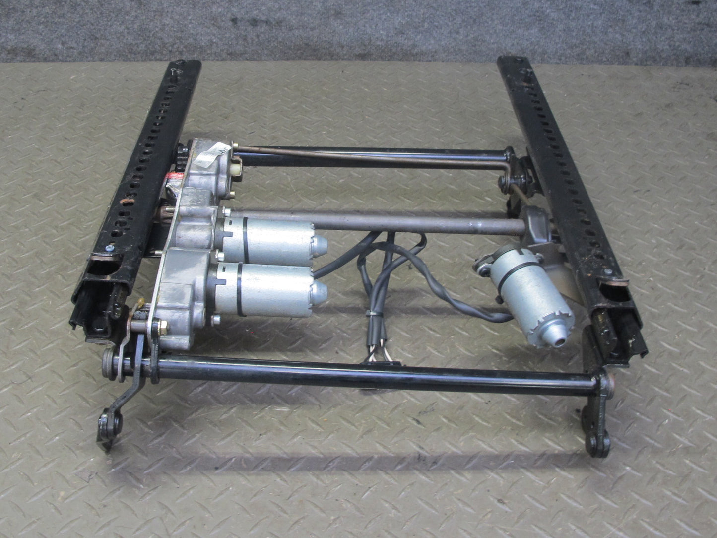 1999-2005 Porsche 911 996 Front Right Seat Lower Frame Track Rail w Motors