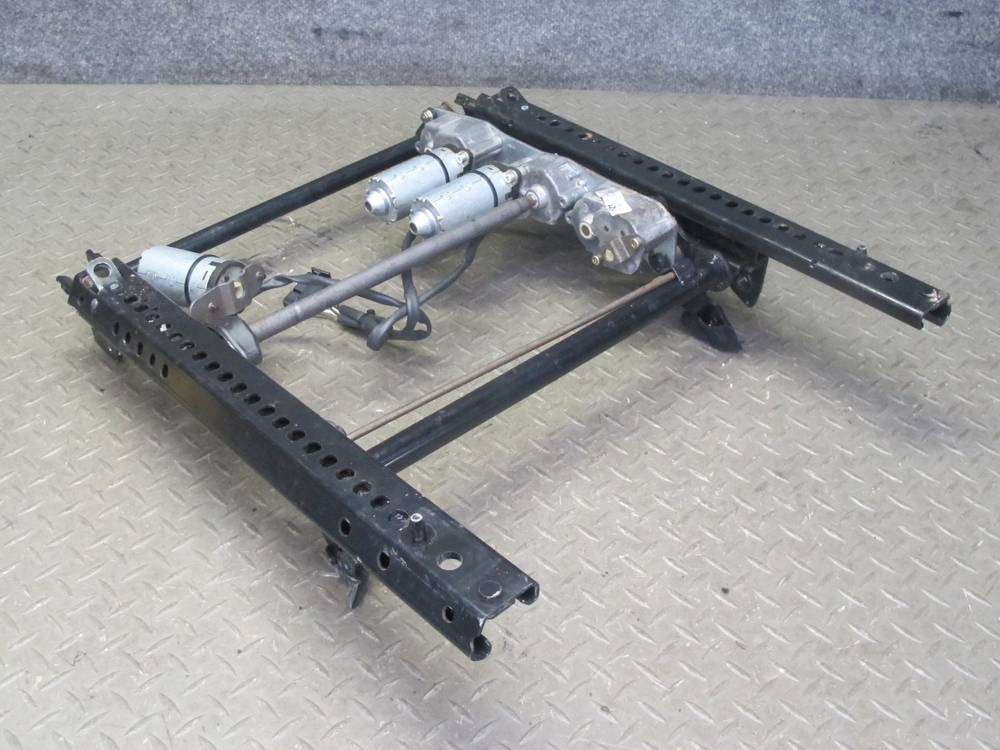 1999-2005 Porsche 911 996 Front Right Seat Lower Frame Track Rail w Motors