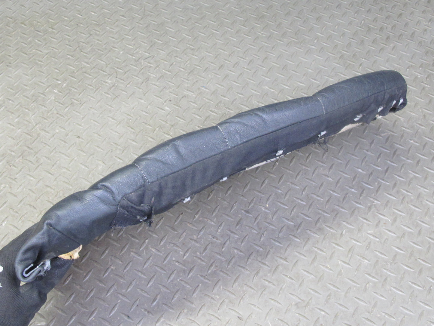 1999-2005 Porsche 911 996 Front Left Upper Seat Backrest Cushion Black