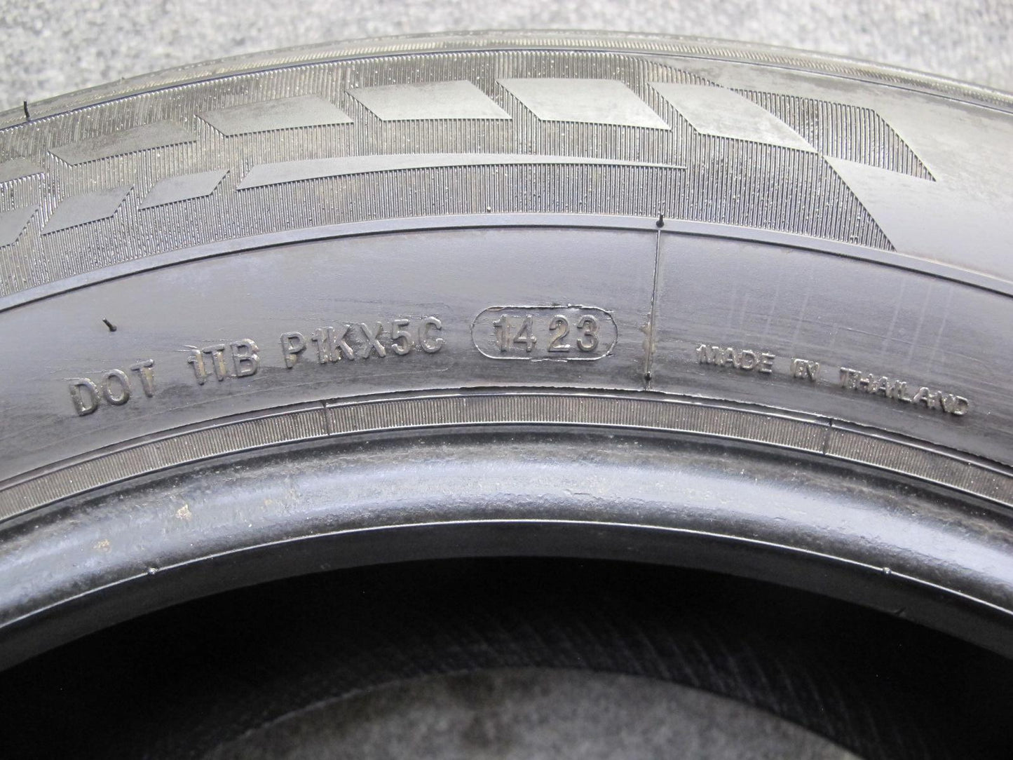 Set of 2 Mavis Highway Touring A/S Tire 215/60 R16 99H 1423 2323 9/32 Tread
