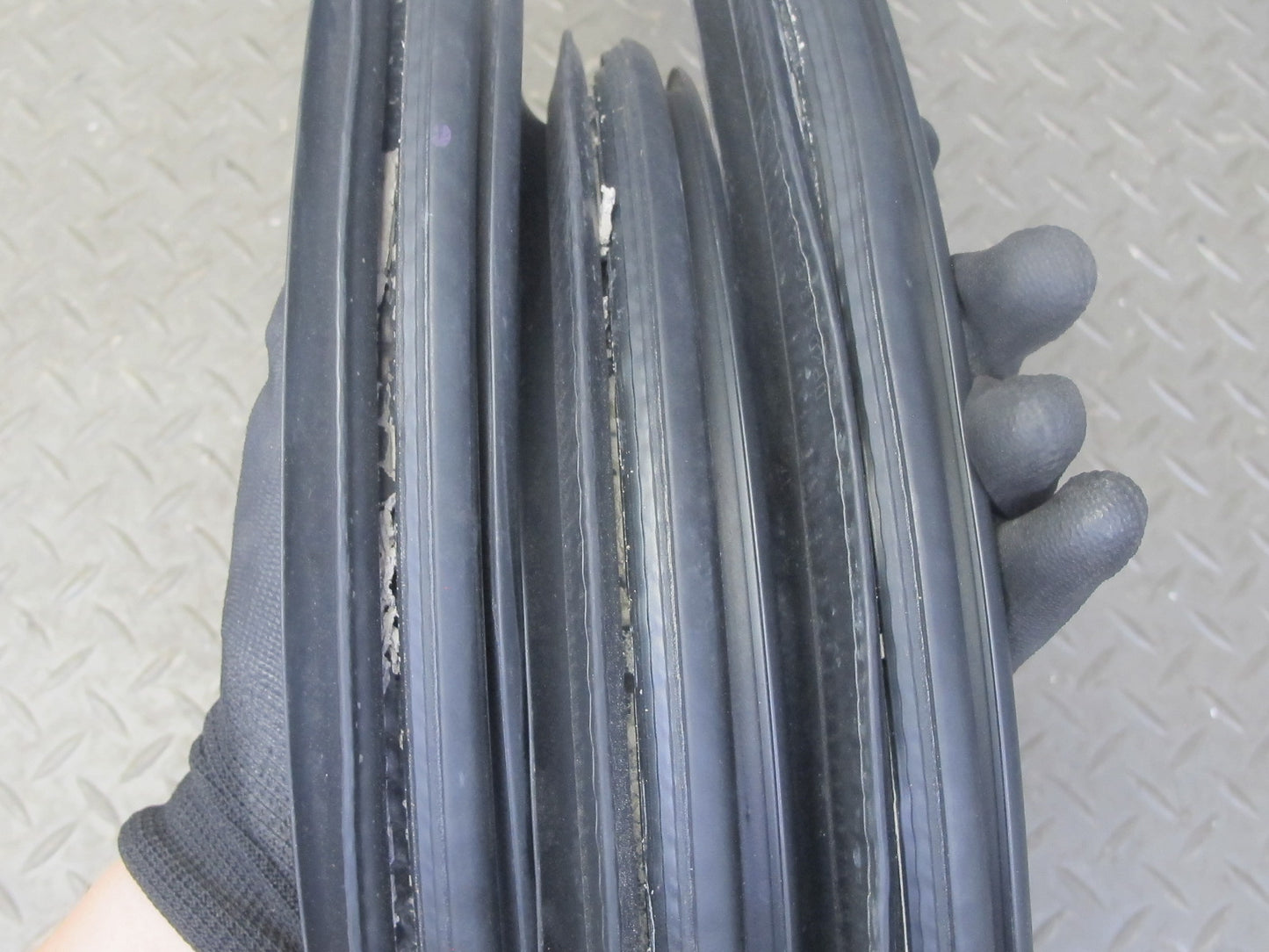 1999-2005 Porsche 911 996 Convertible Door Weatherstrip Rubber Seal Set of 2