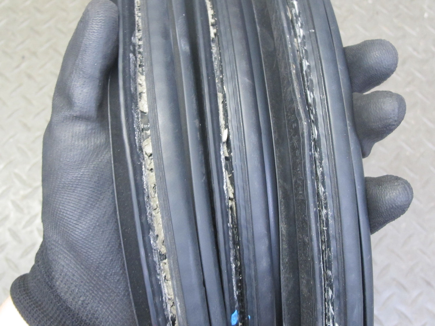 1999-2005 Porsche 911 996 Convertible Door Weatherstrip Rubber Seal Set of 2