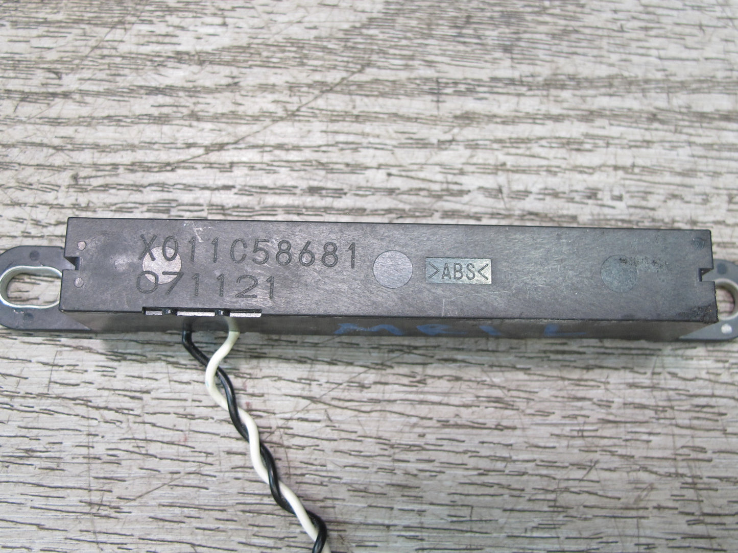 04-11 Mazda RX8 Front Right or Left Door Keyless Antenna FE90676N1B OEM