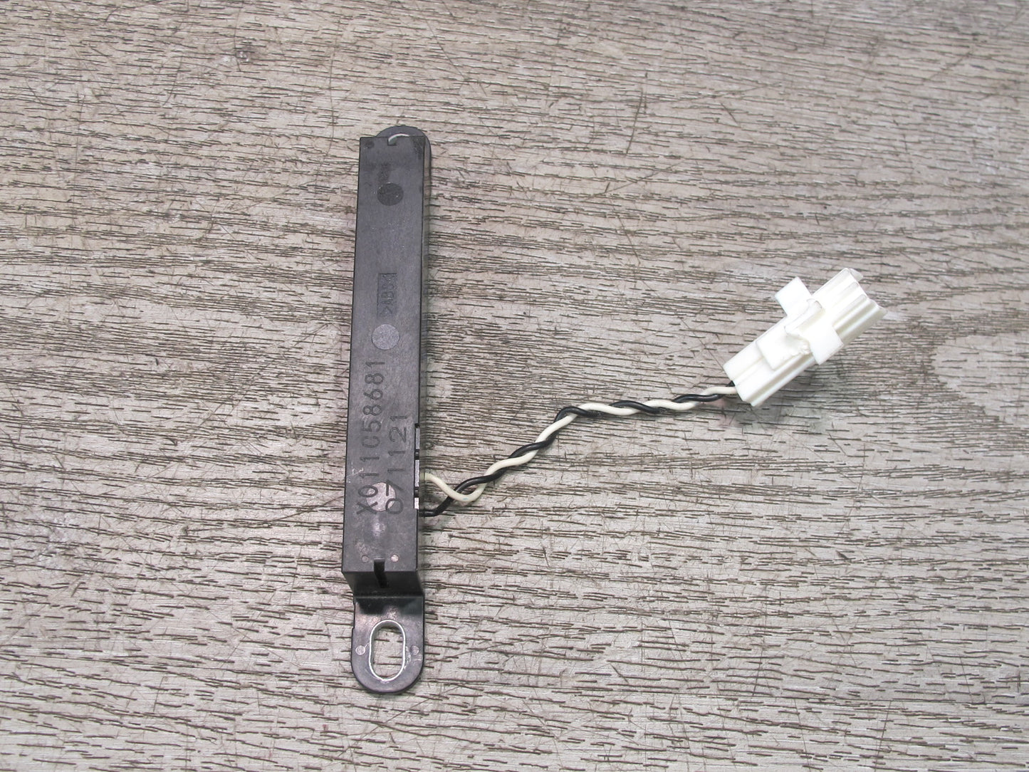 04-11 Mazda RX8 Front Right or Left Door Keyless Antenna FE90676N1B OEM