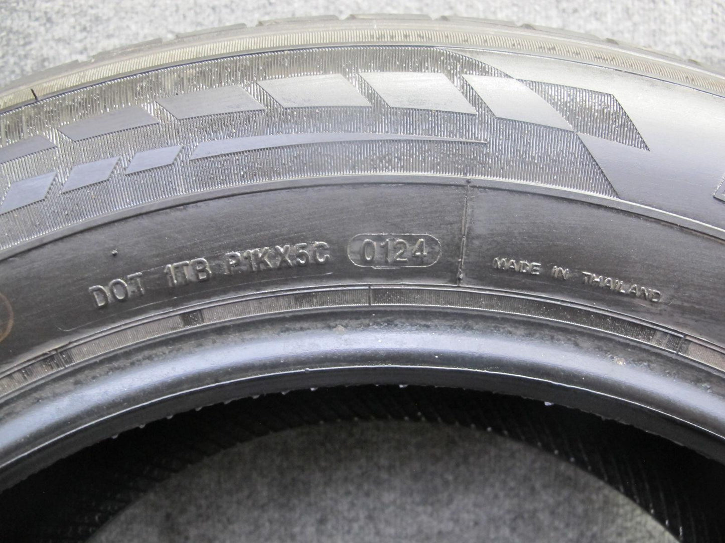 Set of 2 Mavis Highway Touring ALL Season Tire 215/60 R16 99H 0124 10/32 Tread