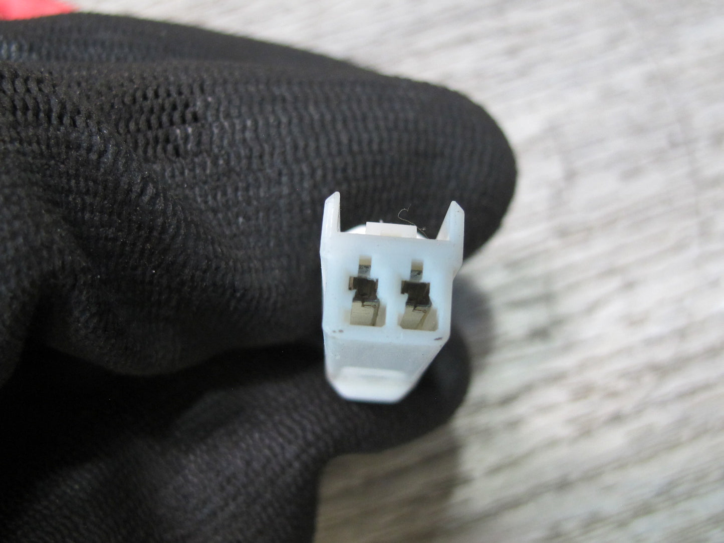 04-08 Mazda RX8 Set of 2 Rear Deck Left & Right Speaker Tweeter F15366960 OEM