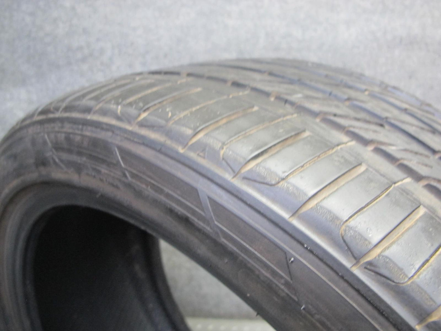Set of 2 Lexani RFX Plus A/S Tire 275/35 R19 RUN Flat 100W 3824 7/32 Tread